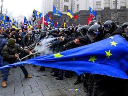 Manifestaciones en Kiev a favor y en contra de Europa 