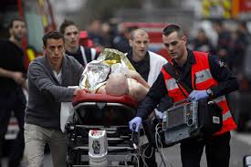 Una de las víctimas del ataque al semanario Charlie Hebdo evacuada el miércoles al mediodía