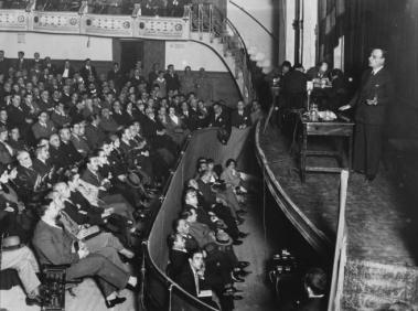 Conferencia sobre "Vieja y nueva política" pronunciada por Ortega y Gasset en Madrid el 1914