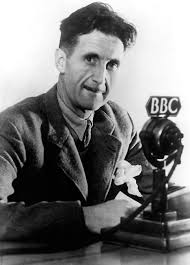 George Orwell, uno de los grandes periodistas del controvertido siglo XX. Siempre está vigente.