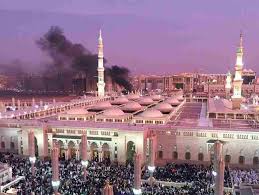 Explosión en las cercanías de la mezquita de Madina, lugar del sepulcro del profeta Mahoma