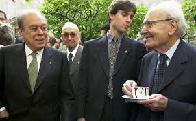 Jordi Pujol i Heribert Barrera a la xocolatada del Pati dels Tarongers el dia de Sant Jordi.