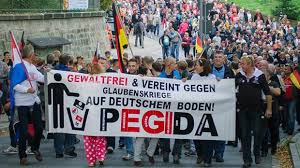 Manifestación de la organización xenófoba Pegida en Dresde que se celebra cada lunes 