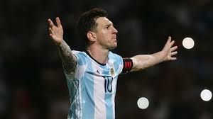 Leo Messi es objeto de críticas desproporcionadas por los argentinos